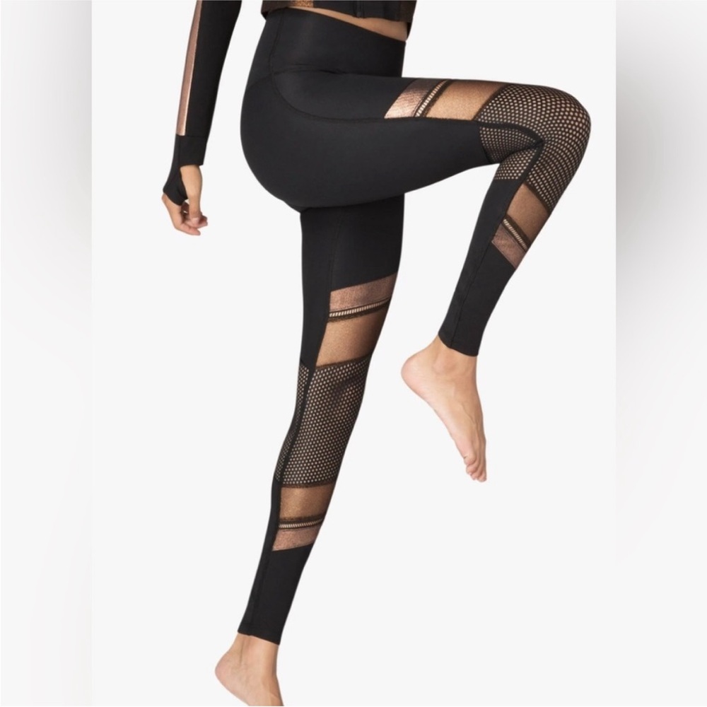 Like New Beyond Yoga Soleil High Waisted Leggings Limited Edition - Black/Gold